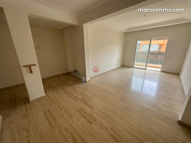 Apartment for Rent in Burgundy — 2