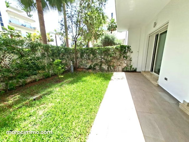 310m² Apartment for Rent in SOUISSI — 2