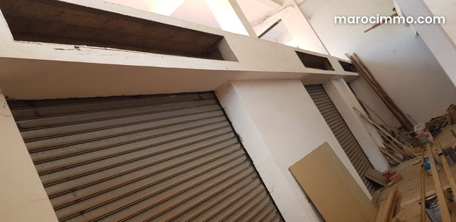 Local commercial à vendre à El Hadadda. Surface totale 133 m² — 3
