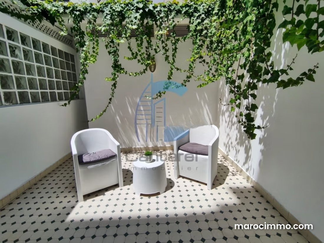 Appartement meublé avec terrasse à louer à Gauthier Casablanca — Casablanca