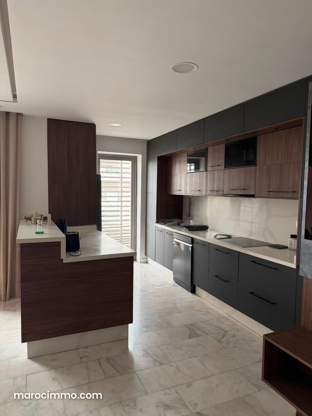 Très bel appartement en location à Casablanca Finance City. Surface de 124 m². Meublé — 5