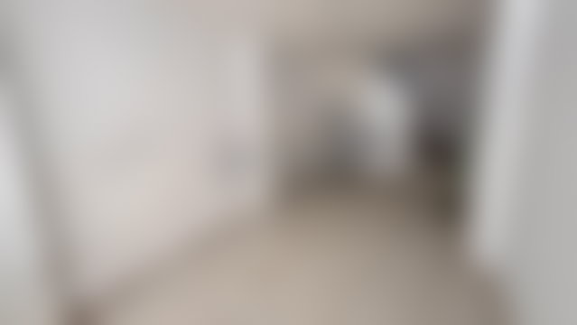 محل مشرَق للبيع بحي سيدي معروف في الدار البيضاء — 2
