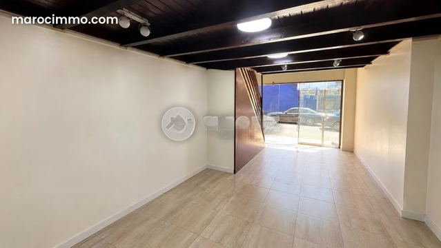 Commerce à vendre 25 m² Al Mostakbal Casablanca — Casablanca
