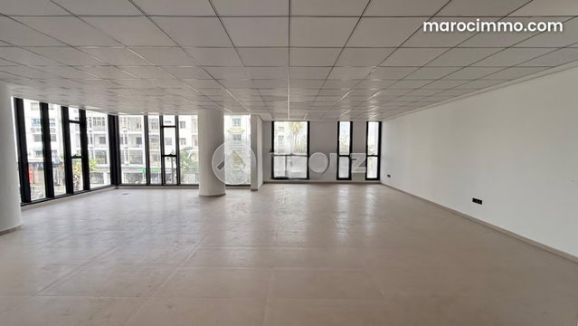Bureau à louer 99 m² Bd Abdelmoumen Casablanca — 2