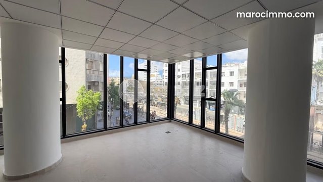 Bureau à louer 99 m² Bd Abdelmoumen Casablanca — 5