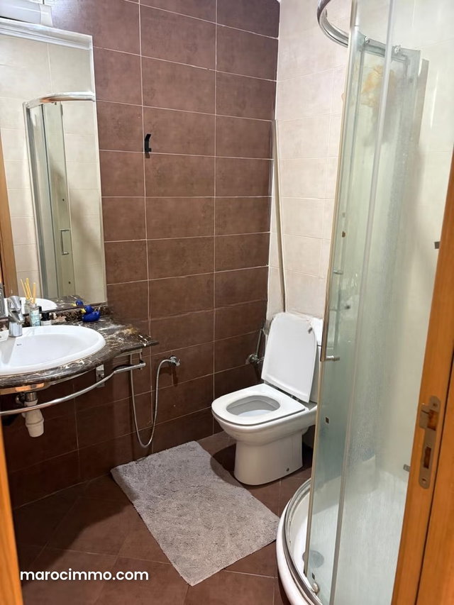 Appartement en location à Sidi Maarouf. 2 chambres agréables. Meublé — 5