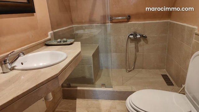 Appartement en location à Les princesses. 3 pièces confortables. Bien meublé — 5