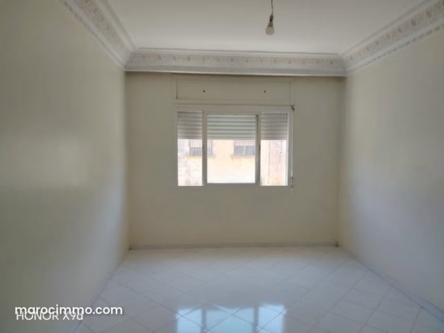 Joli appt bousstane 2 qods 2500 dh — 4