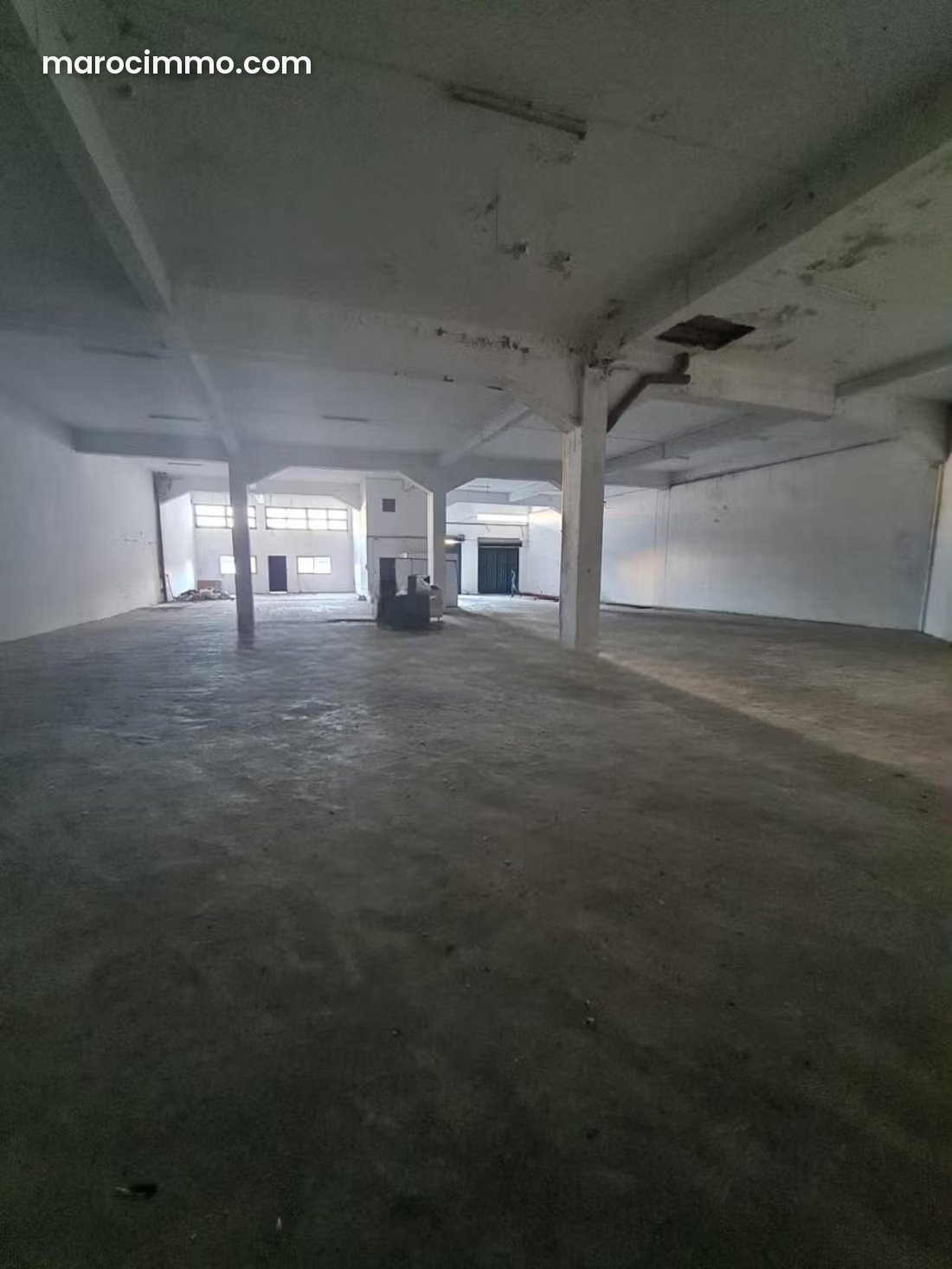 Local commercial 750 m², Bourgogne, Casablanca — Casablanca