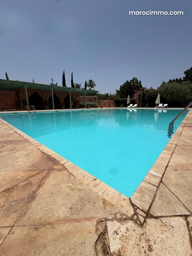 Superbe appartement à vendre à Agdal. 2 chambres agréables. Piscine et service de Conciergerie — 5