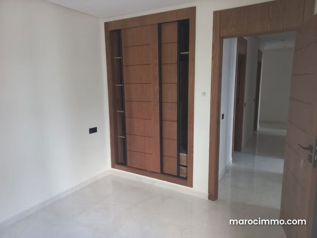 Appartement Vide A Louer Route De Rabat Tanger — Tanger