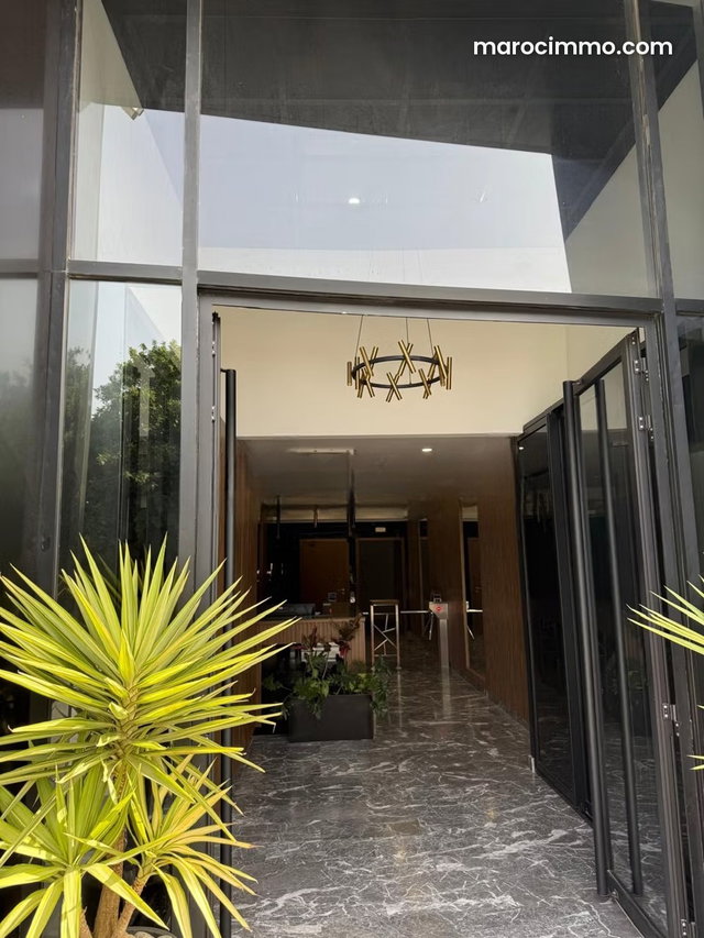 For Rent – Office Space – Oasis — 3