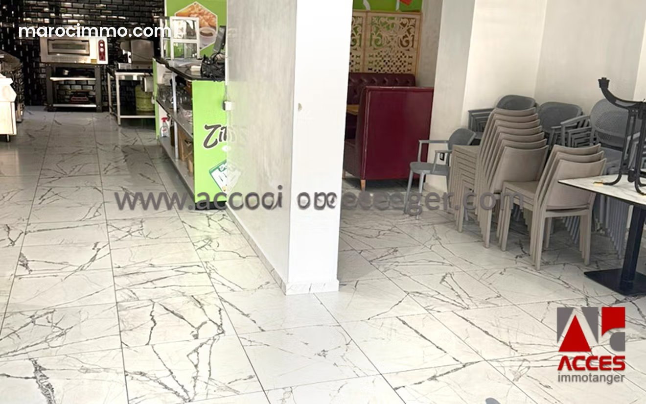 محل تجاري جاهز للبيع في قلب طنجة — طنجة