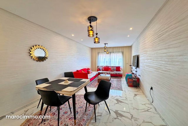 Appartement 2 chambres, Piscine et Parking SS — 2