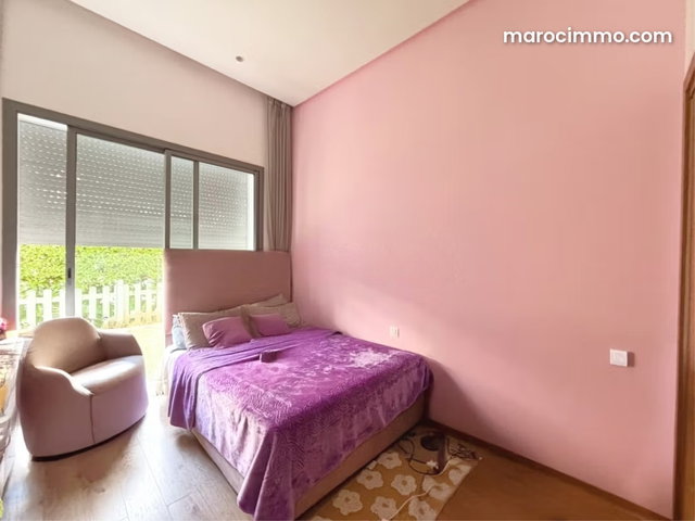 Stunning Ground Floor 3 Bedroom Home — 4