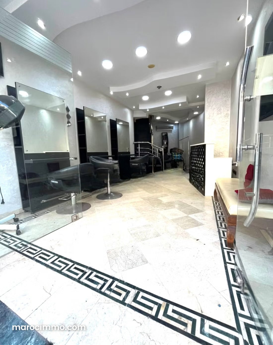 Local commercial 60 m² à louer à Bourgogne Casablanca — Casablanca