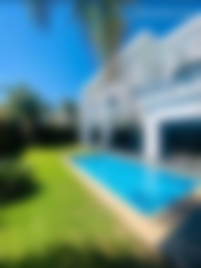 فيلا راقية مع مسبح للإيجار بالحي الأخضر بوسكورة — 2