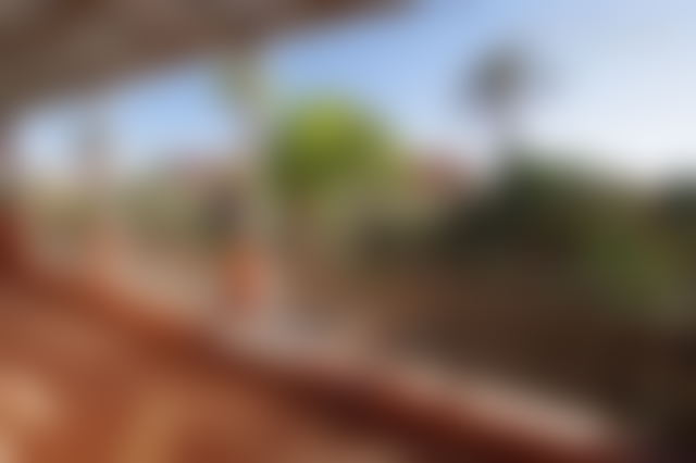 شقة مشرقة بتراس وحوض سباحة في حي النخيل بمراكش — مراكش