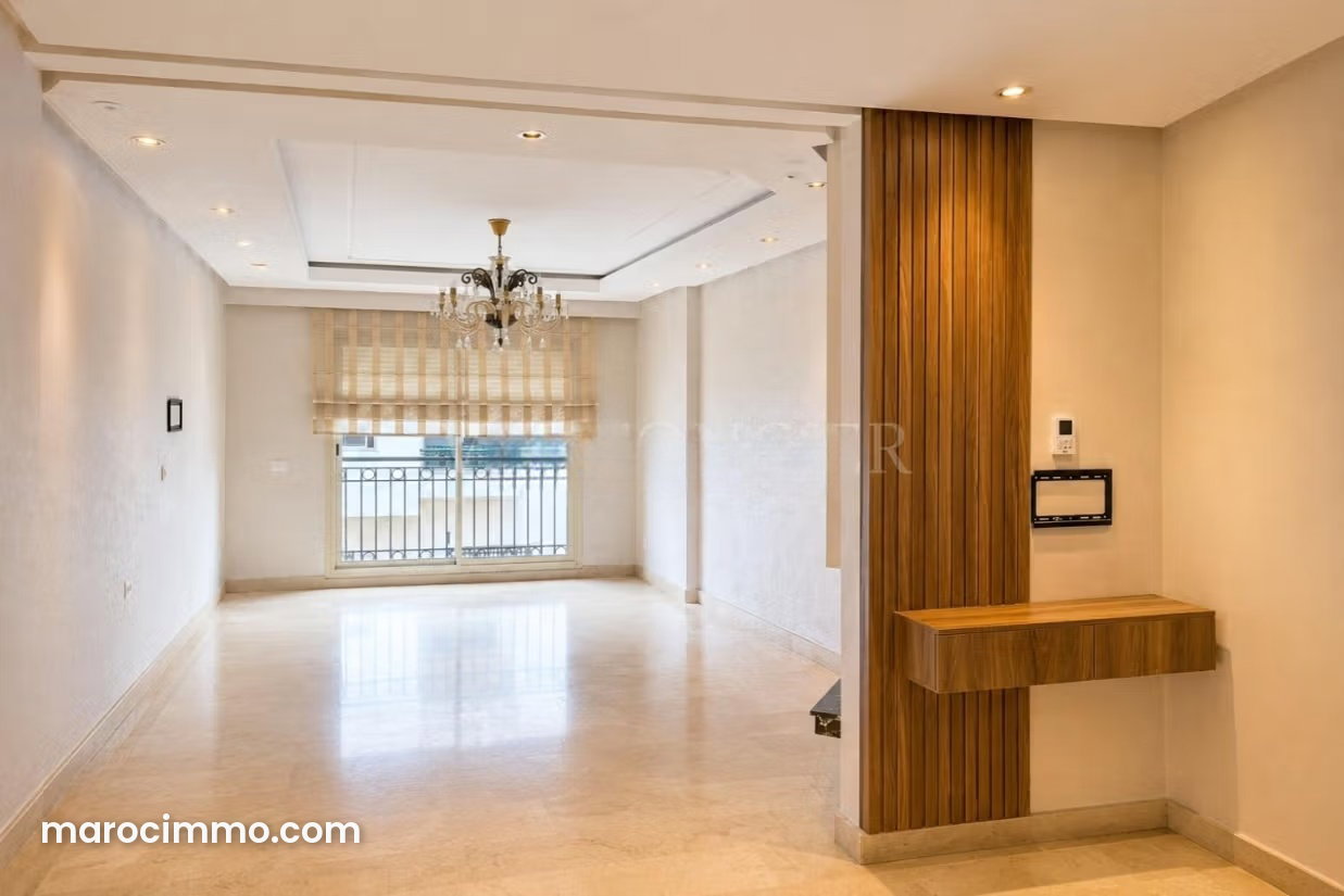 Appartement à louer à l'Oasis, Casablanca, calme et jardin — Casablanca