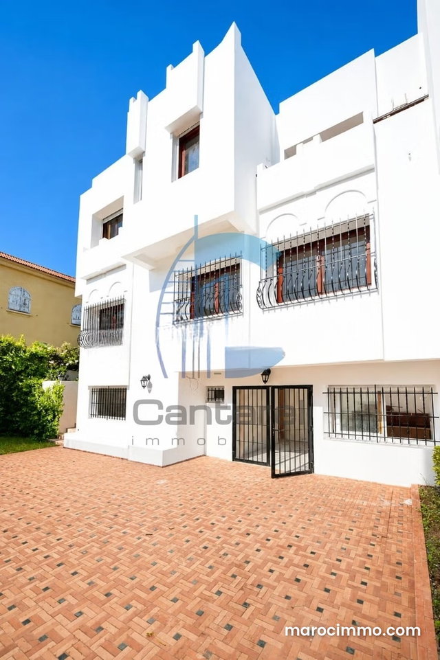 Villa de 450 m² à louer pour usage bureau – Proche Studio des Arts Vivants — 2