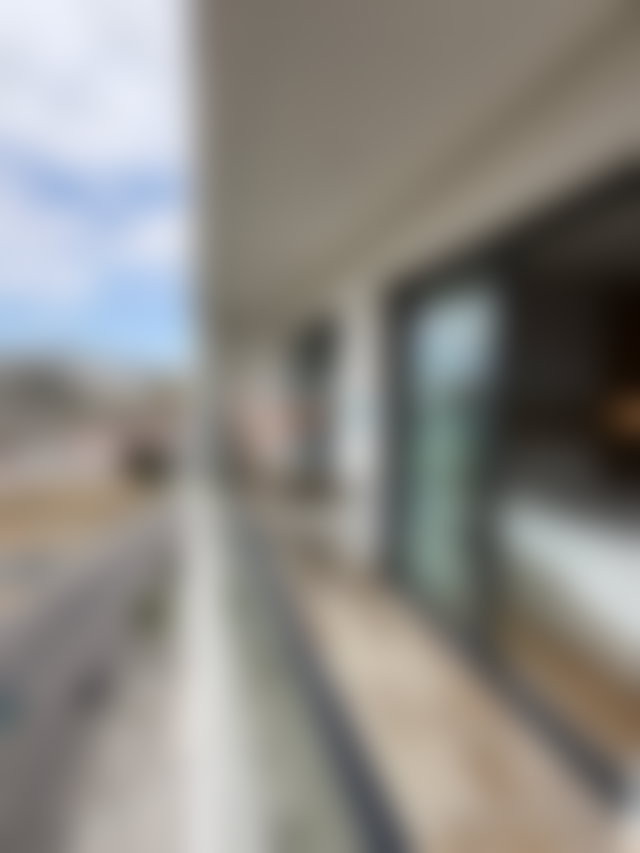شقة مفروشة بإطلالة عالية وسط طنجة — 5