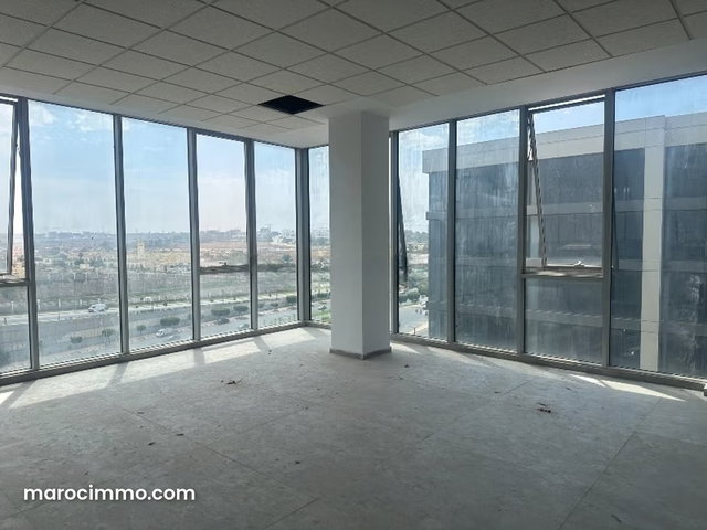 Plateau de bureau à louer sur Bd ZOULIKHA NACIRI — 3