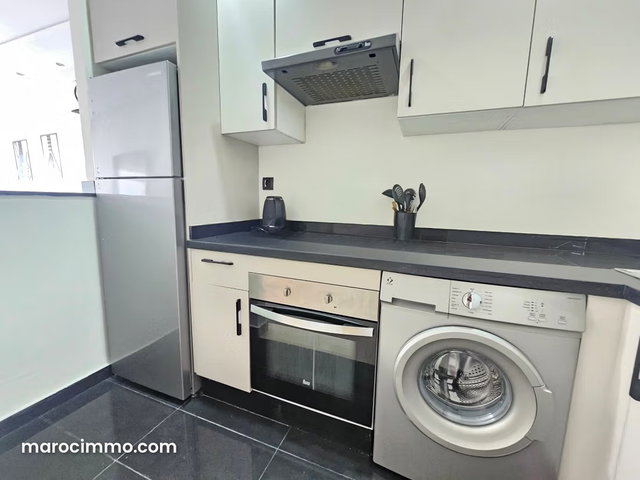 Joli appartement meublé et spacieux — 3
