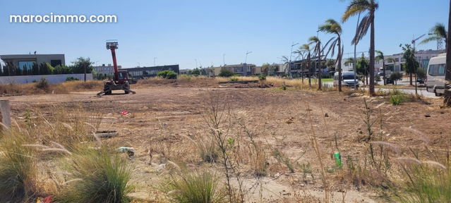 Terrain commercial d'exception vendre à la ville verte — Bouskoura