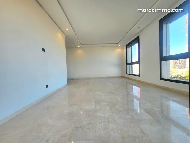 Location d'un appartement à Casablanca Finance City. 2 chambres. Système de parabole et résidence sécurisée — 4