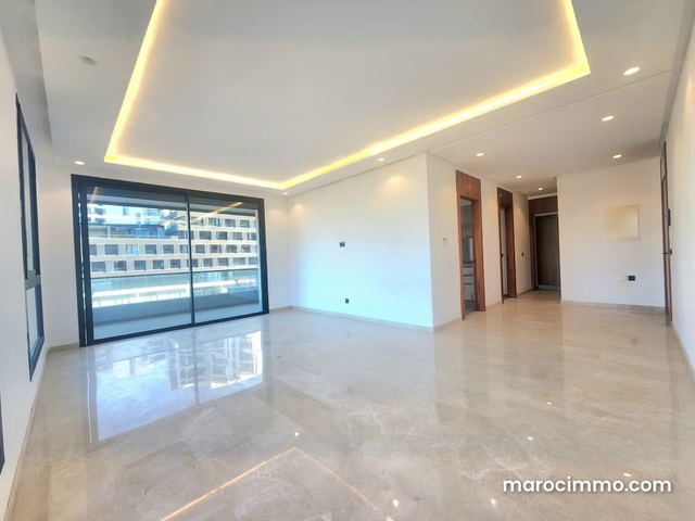 Location d'un appartement à Casablanca Finance City. 2 chambres. Système de parabole et résidence sécurisée — Casablanca