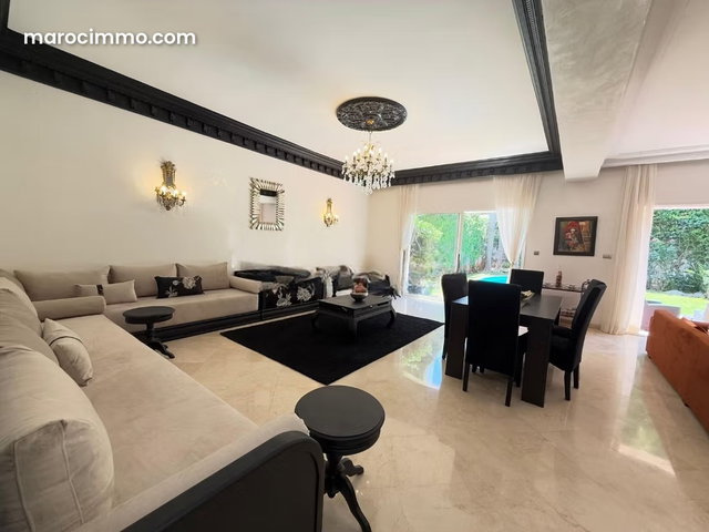 Superbe villa à louer à Ain Diab. 6 grandes pièces. Meublé — 2