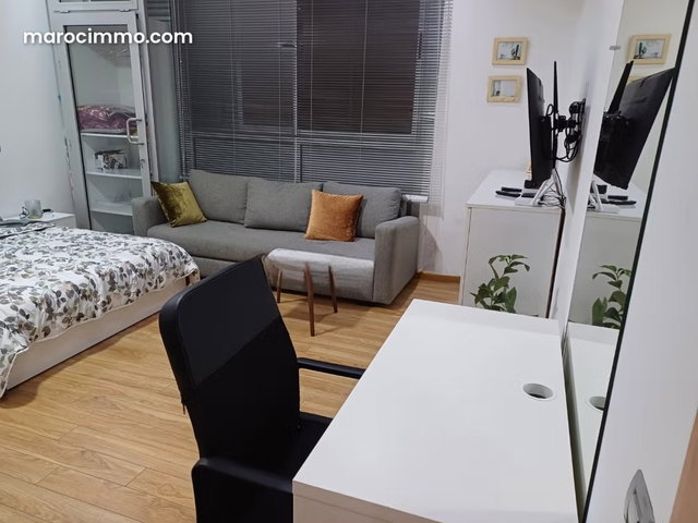 Très bel appartement en location en Hassan Centre Ville. Surface totale 30 m². Meublé — 2