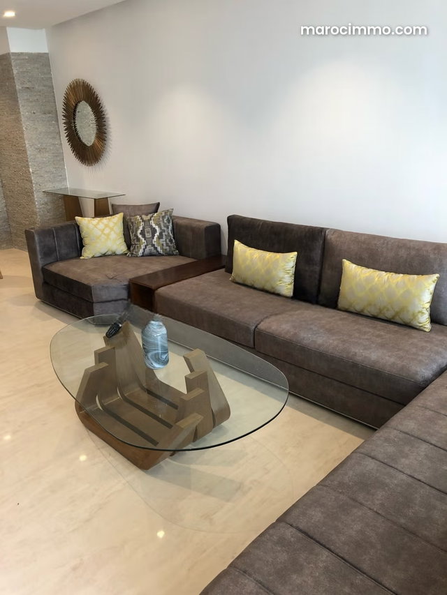Appartement sobre à louer en résidence fermée au CFC — 2