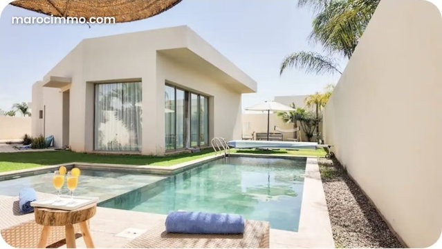 Location villa de luxe à Route de Ouarzazate. 4 grandes pièces. Bien meublé — 4