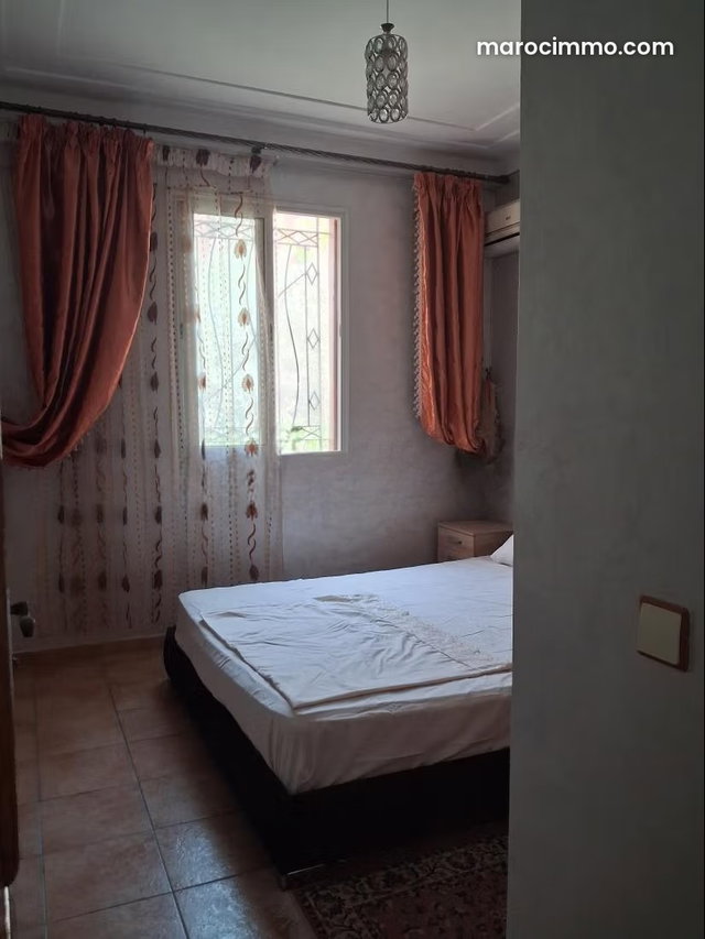 Bel appartement en location à Route de Safi. Surface de 64 m². Meublé — 2