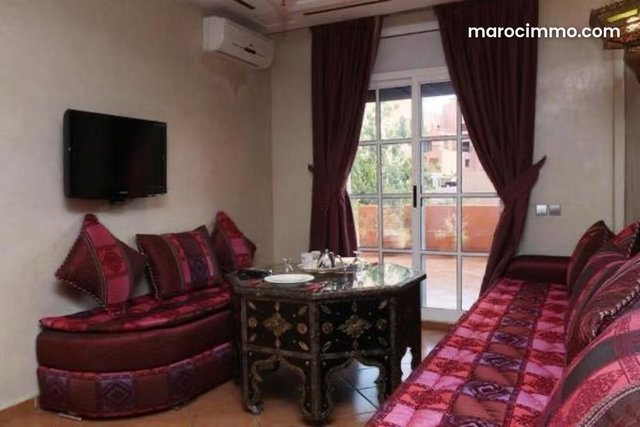 APPART HÔTEL À VENDRE GUÉLIZ. Surface totale 2700 m². Ascenseur et garage — 5