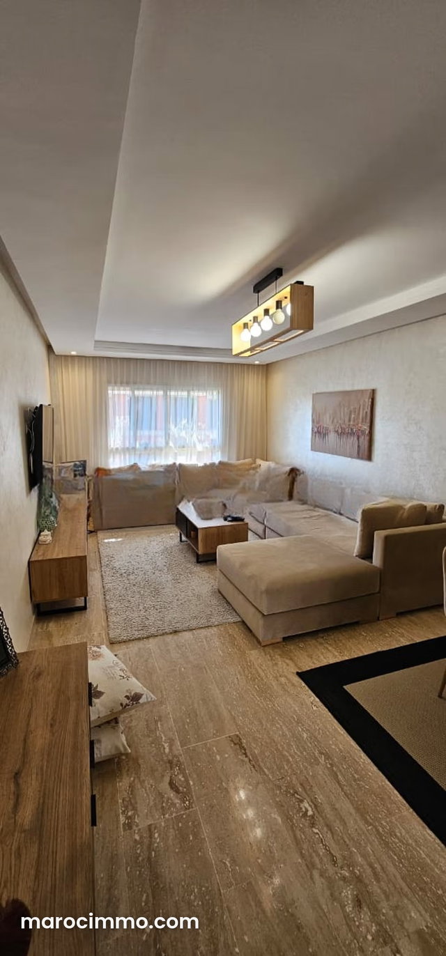 Appartement meublé 92m² avec parkingbox 2 façade — 2