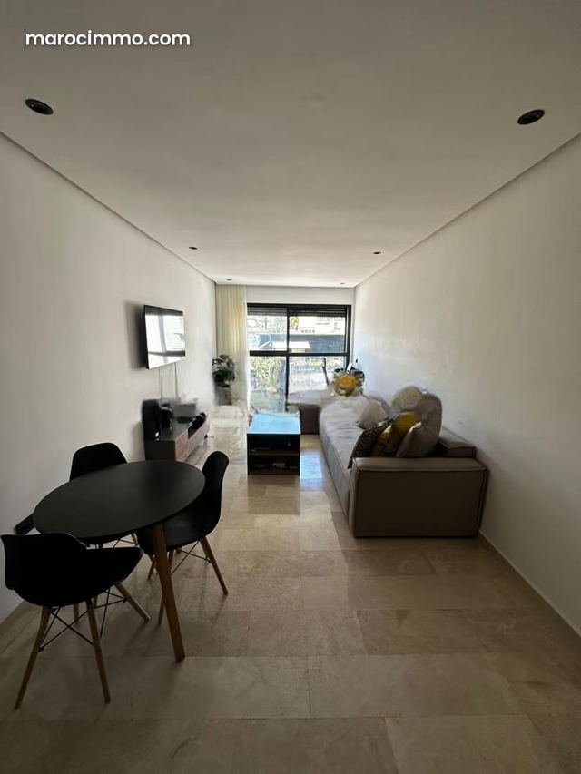 Très bel appartement en location à Palmier. Superficie 55 m². Meublé — Casablanca