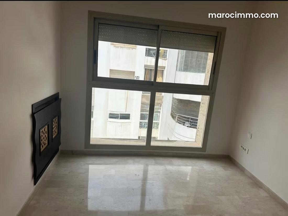 Appartement 175 m² avec terrasse à louer quartier Riyad Rabat — Rabat