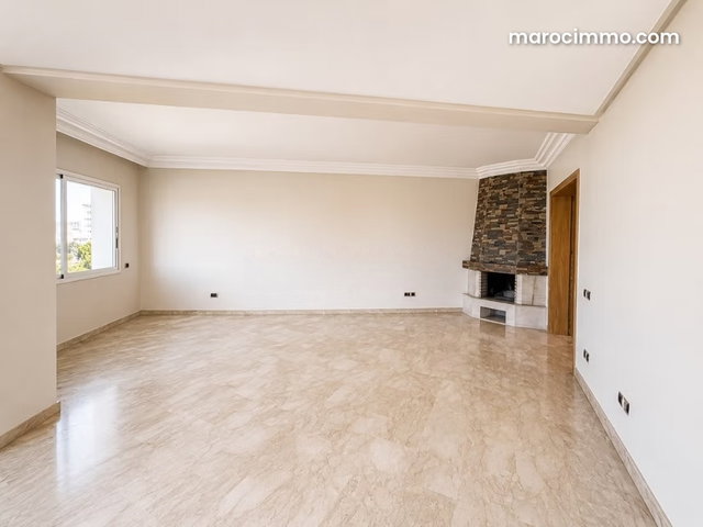 Lyautey/Appartement vide 159m² 3 chambres — 4