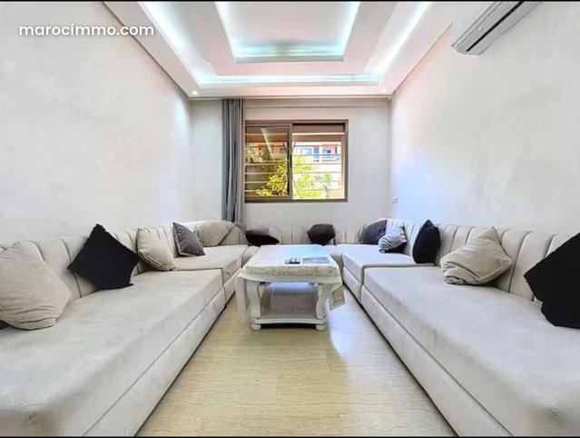 À louer – Superbe duplex meublé à Guéliz – Quartier Camp El Ghoul — 4