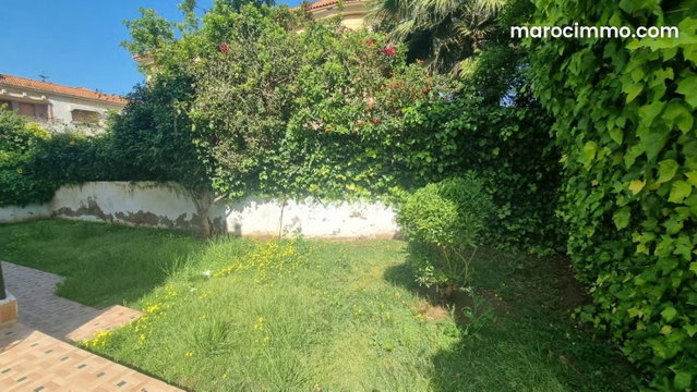 Location villa de luxe à Ain Diab. Superficie 400 m². Cheminée et climatisation — 4