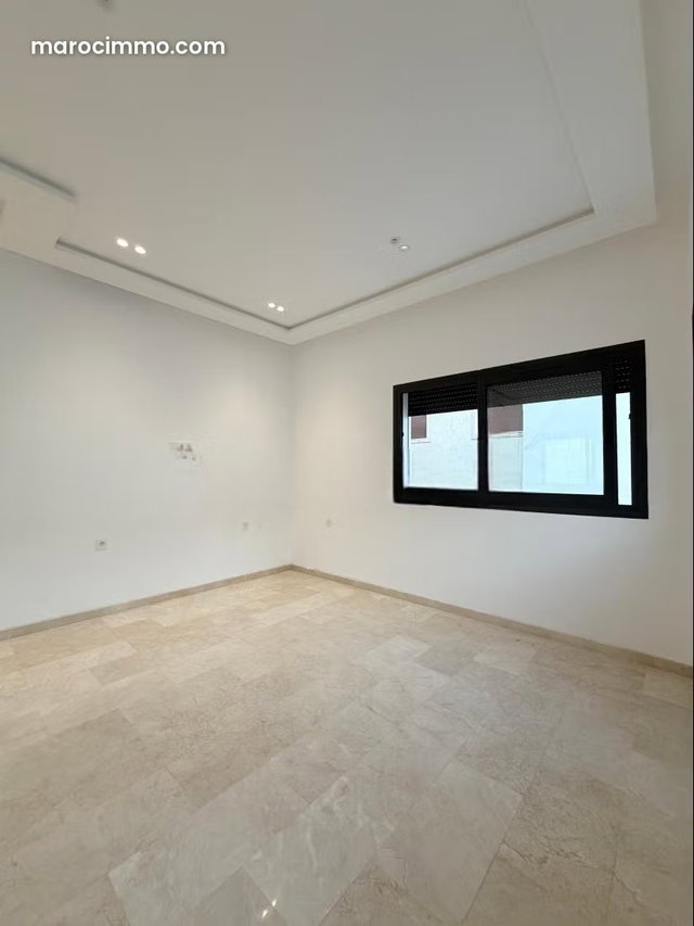 Villa de haut standing à vendre avec piscine — 5