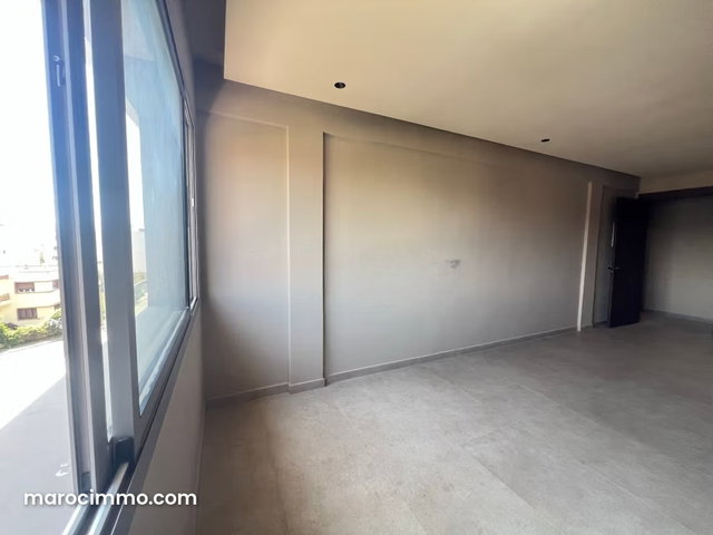 Riviera: new studio for rent — 4