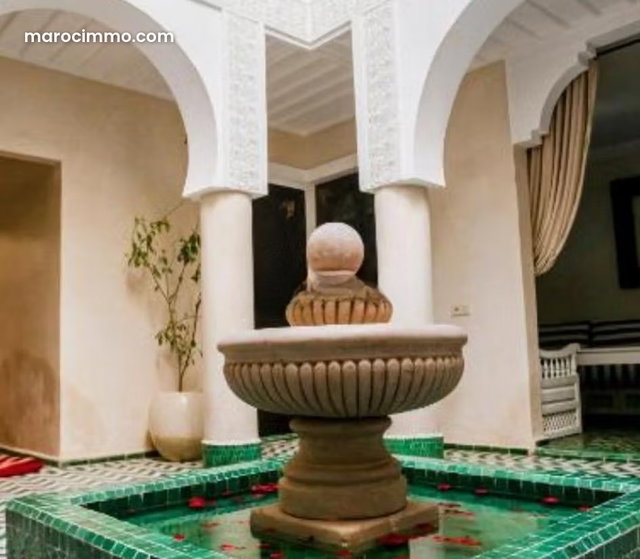 Très beau riad à vendre à Kennaria. Surface totale 170 m². Vue sur les montagnes, chauffage central — 4