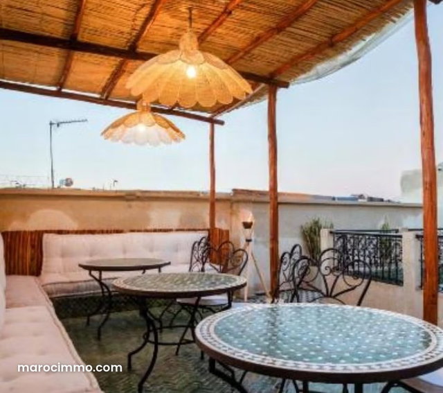 Très beau riad à vendre à Kennaria. Surface totale 170 m². Vue sur les montagnes, chauffage central — 3