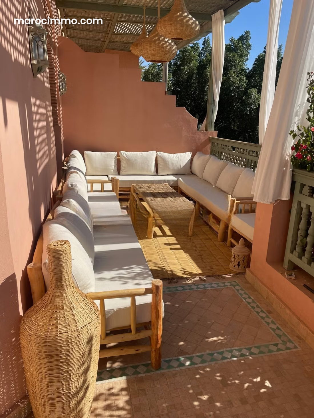 Appartement meublé avec terrasse et piscine à la Palmeraie Marrakech — Marrakech