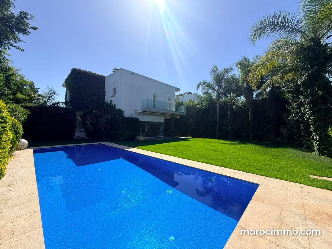 Villa spacieuse à louer, Médina de Rabat — Rabat