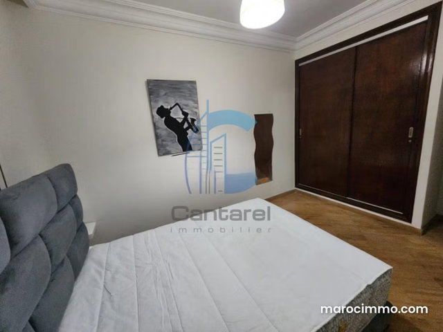 Location appt vide palmier — 2