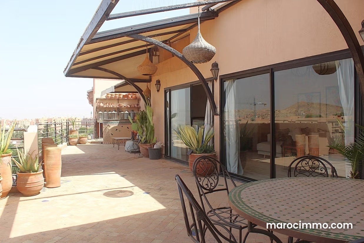 Appartement entier 5e étage avec grande terrasse à Semlalia Marrakech — Marrakech